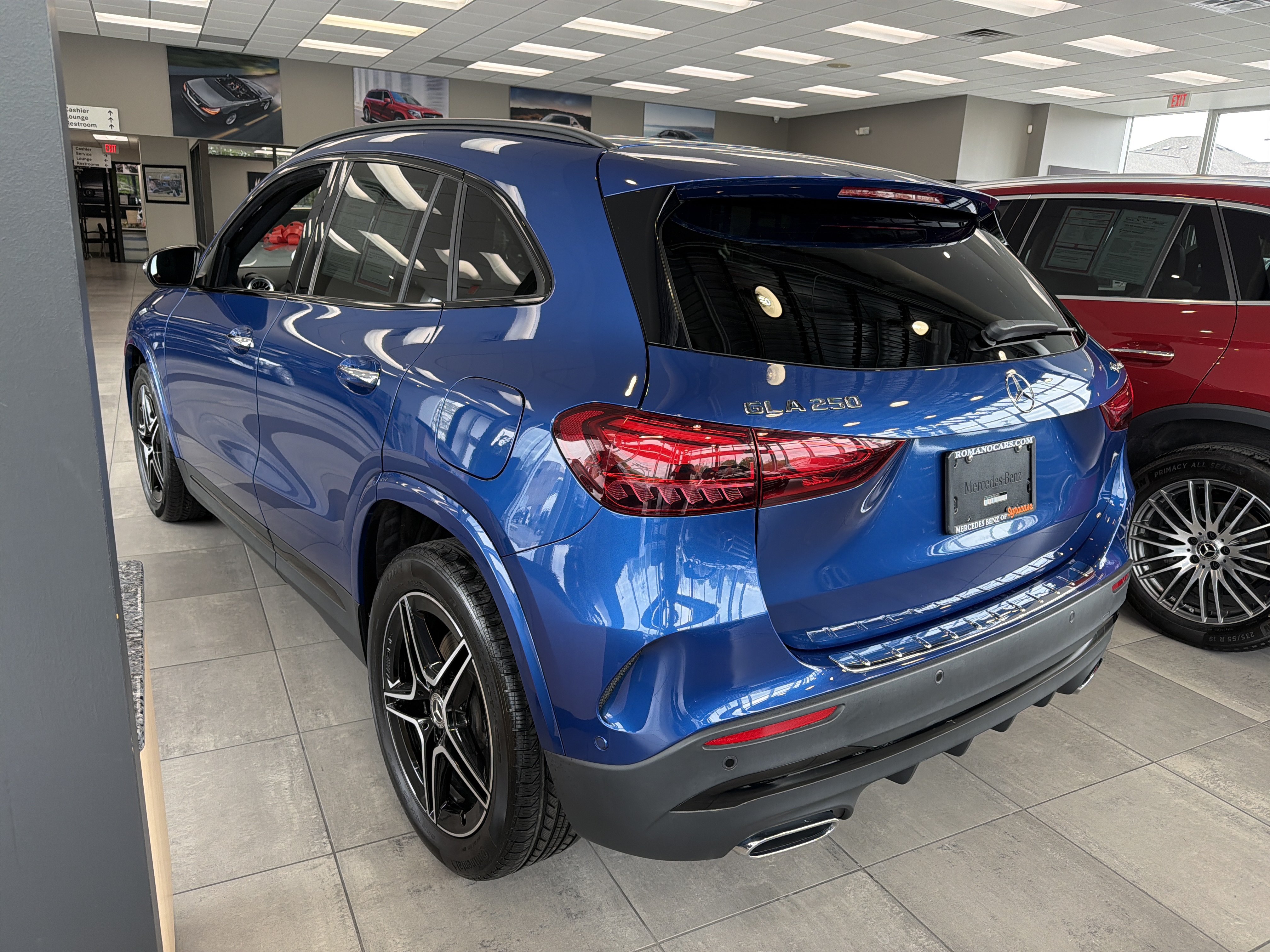 Certified 2025 Mercedes-Benz GLA 250 4MATIC image 5