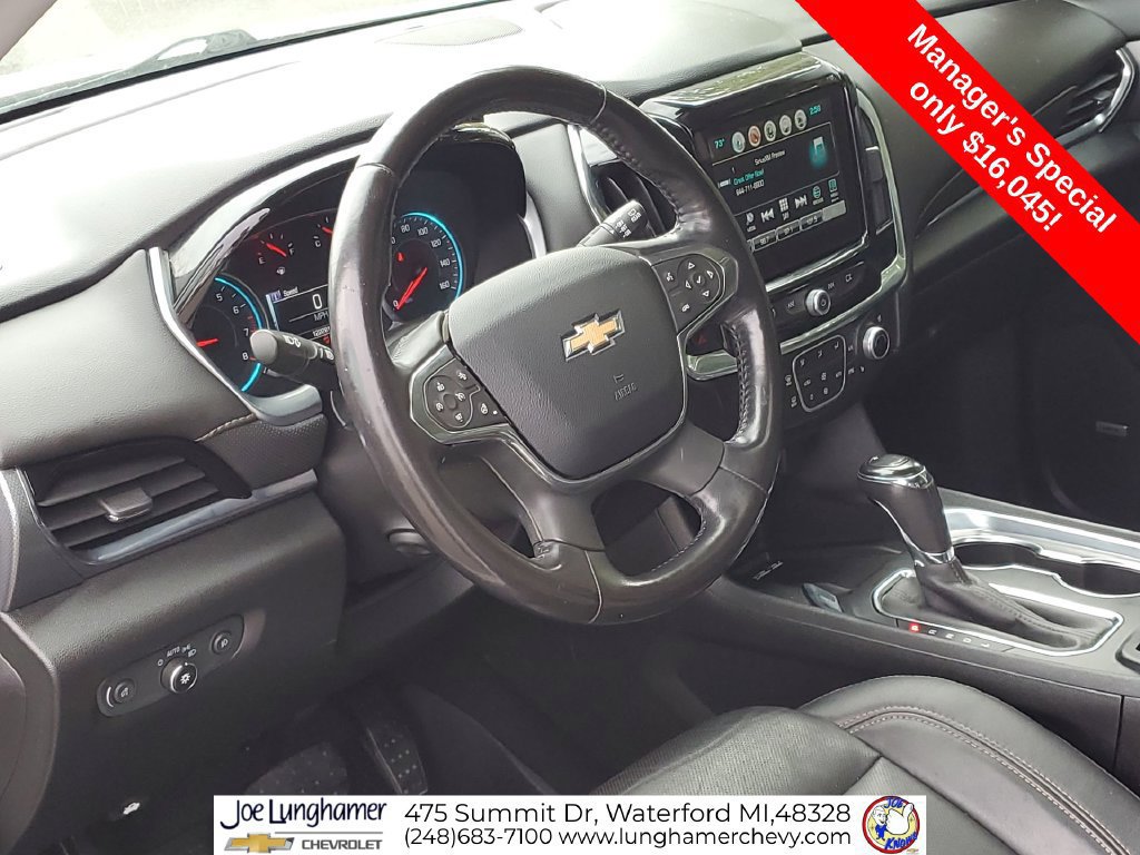 Used 2018 Chevrolet Traverse Premier w/ Redline Edition AWD/4WD image 12