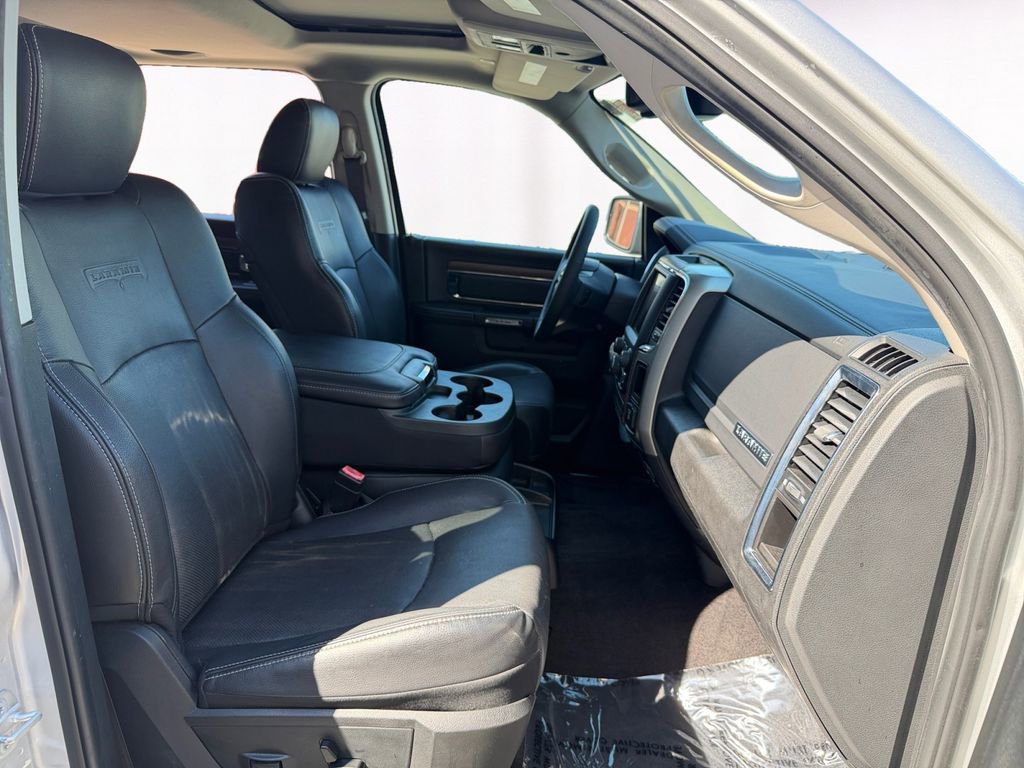 Used 2017 RAM 1500 Laramie w/ Convenience Group AWD/4WD image 15