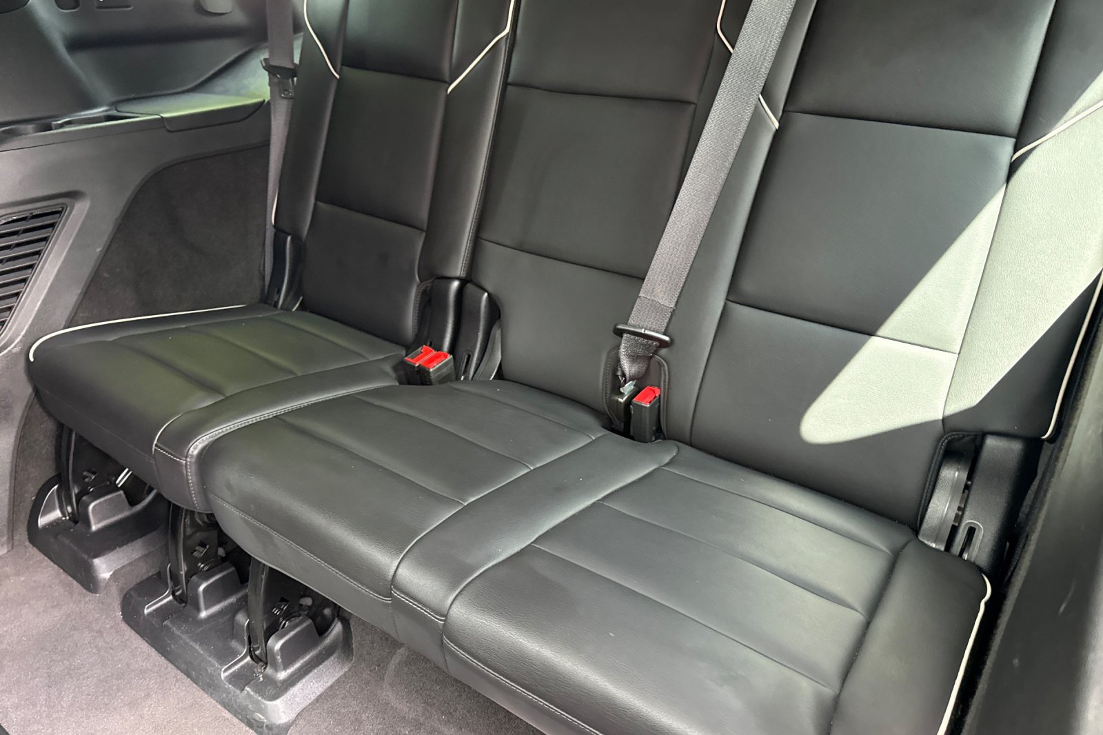 Used 2024 Cadillac Escalade Sport AWD/4WD image 19