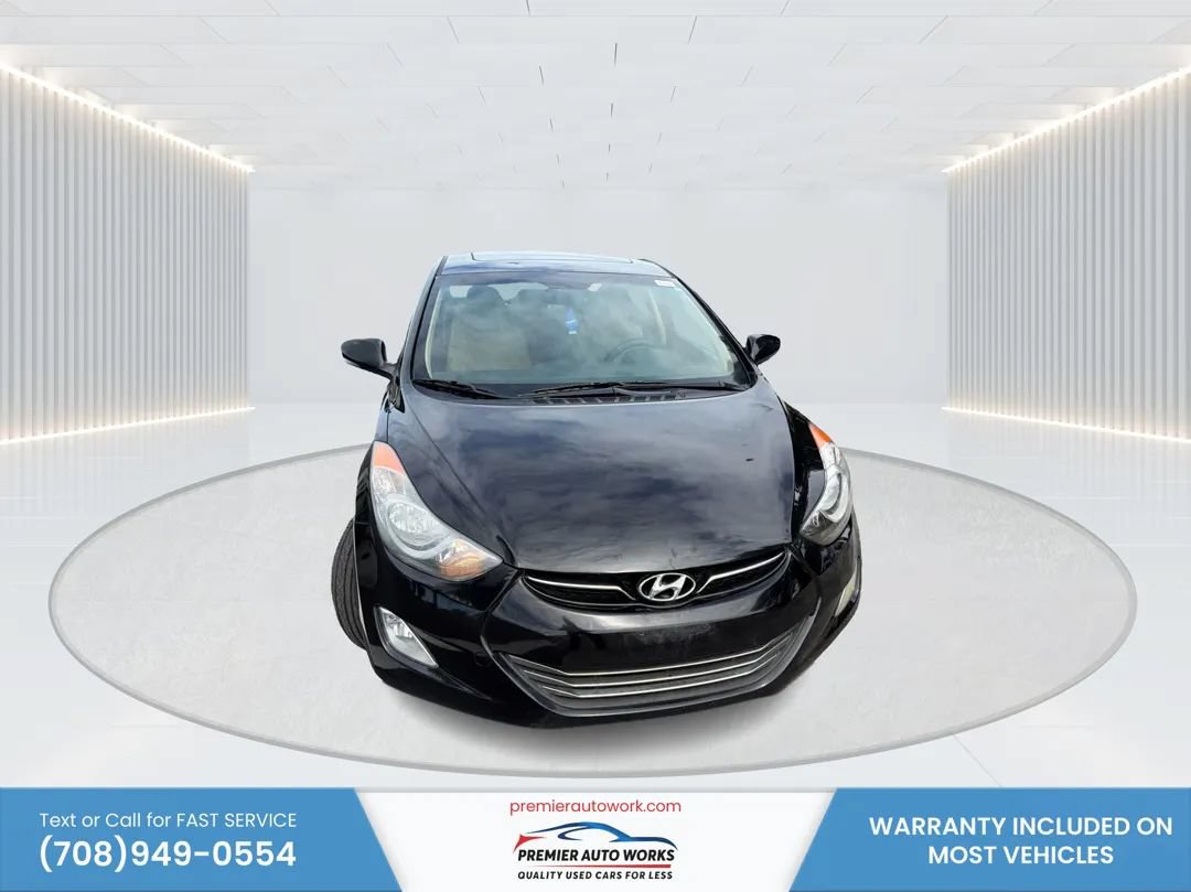 Used 2012 Hyundai Elantra Limited FWD image 2
