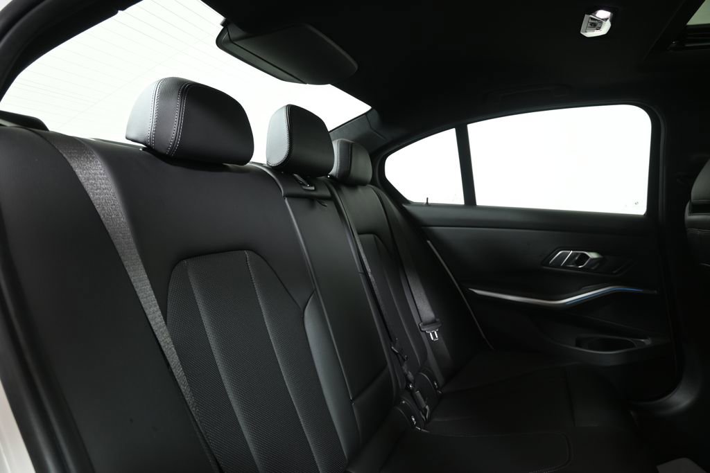 Certified 2023 BMW 330e xDrive w/ Premium Package image 34