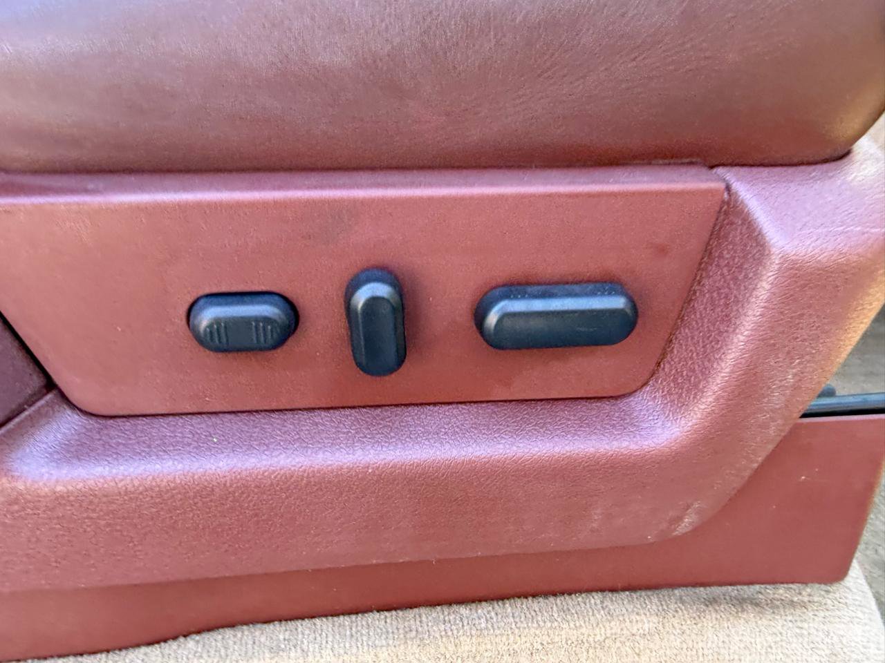 Used 2013 Ford F150 King Ranch w/ King Ranch Luxury Pkg AWD/4WD image 20