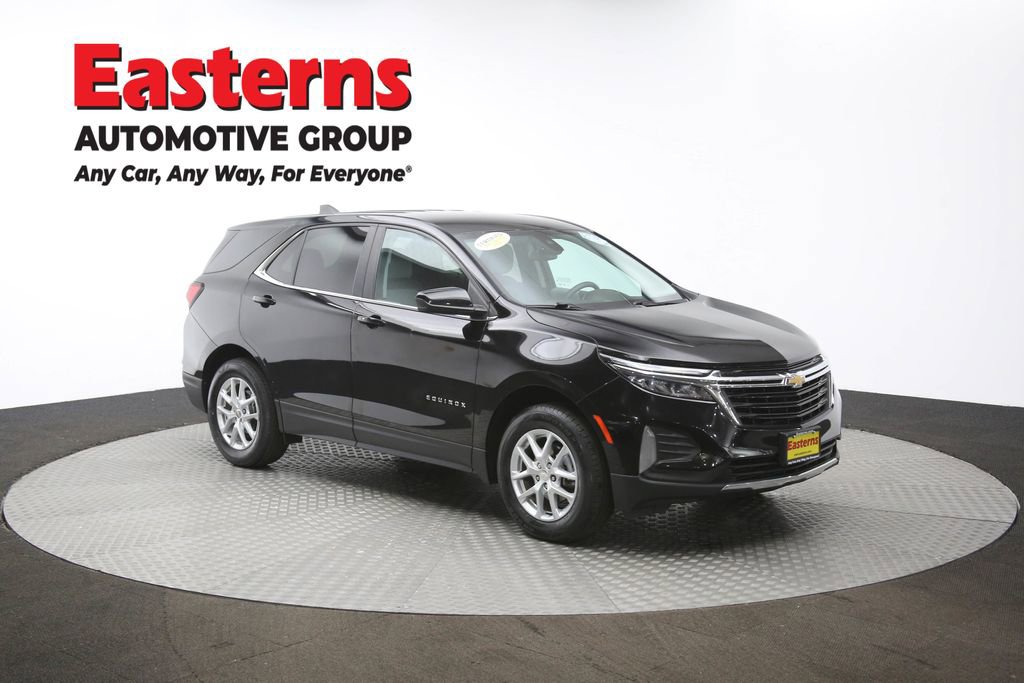 Used 2023 Chevrolet Equinox LT image 49