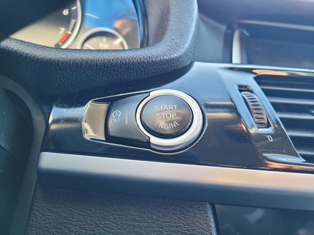 Used 2017 BMW X3 sDrive28i RWD image 18