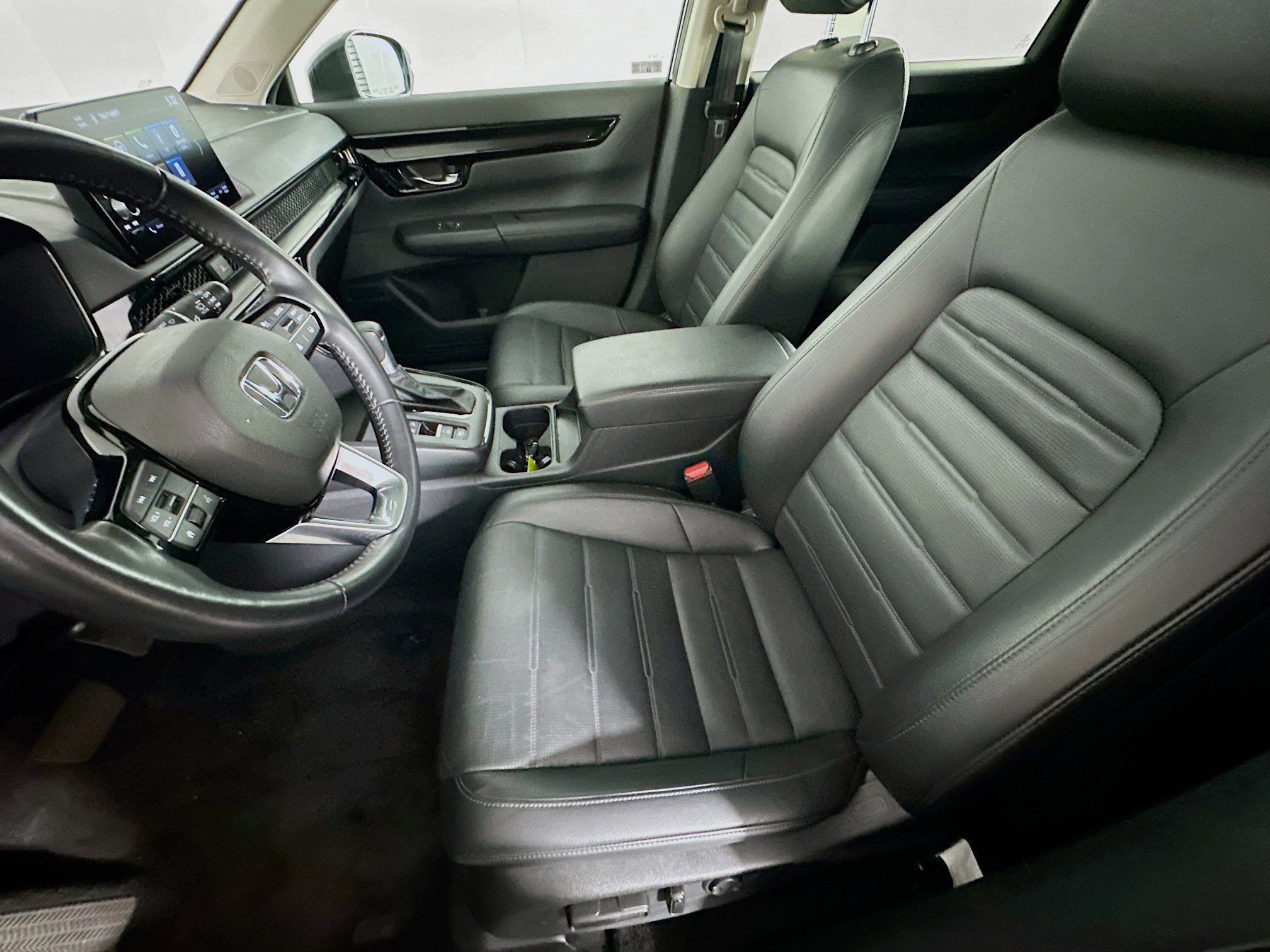 Used 2025 Honda CR-V EX-L image 13