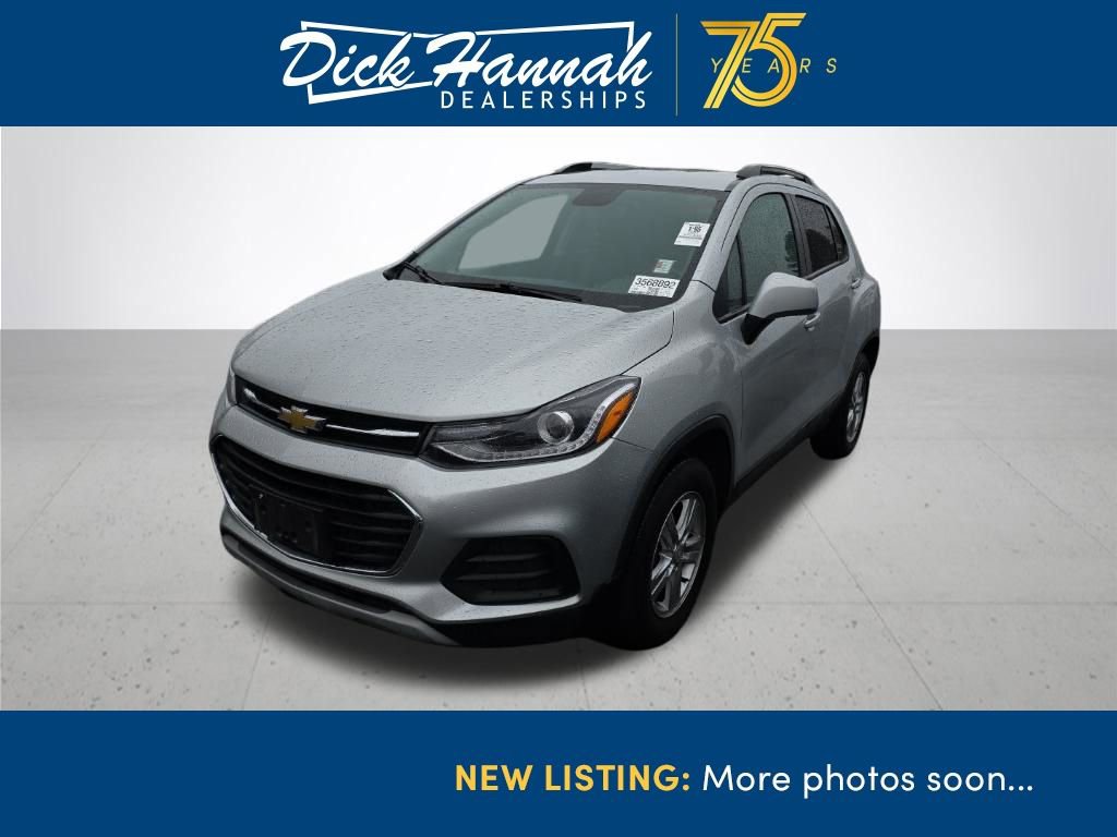 Used 2021 Chevrolet Trax LT image 1