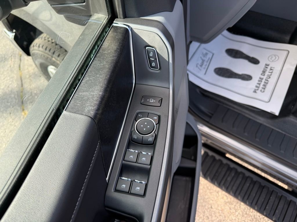 New 2026 Ford F350 XLT image 15