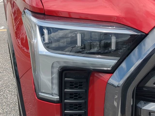 Used 2023 Toyota Tundra Platinum w/ Advanced Package AWD/4WD image 10