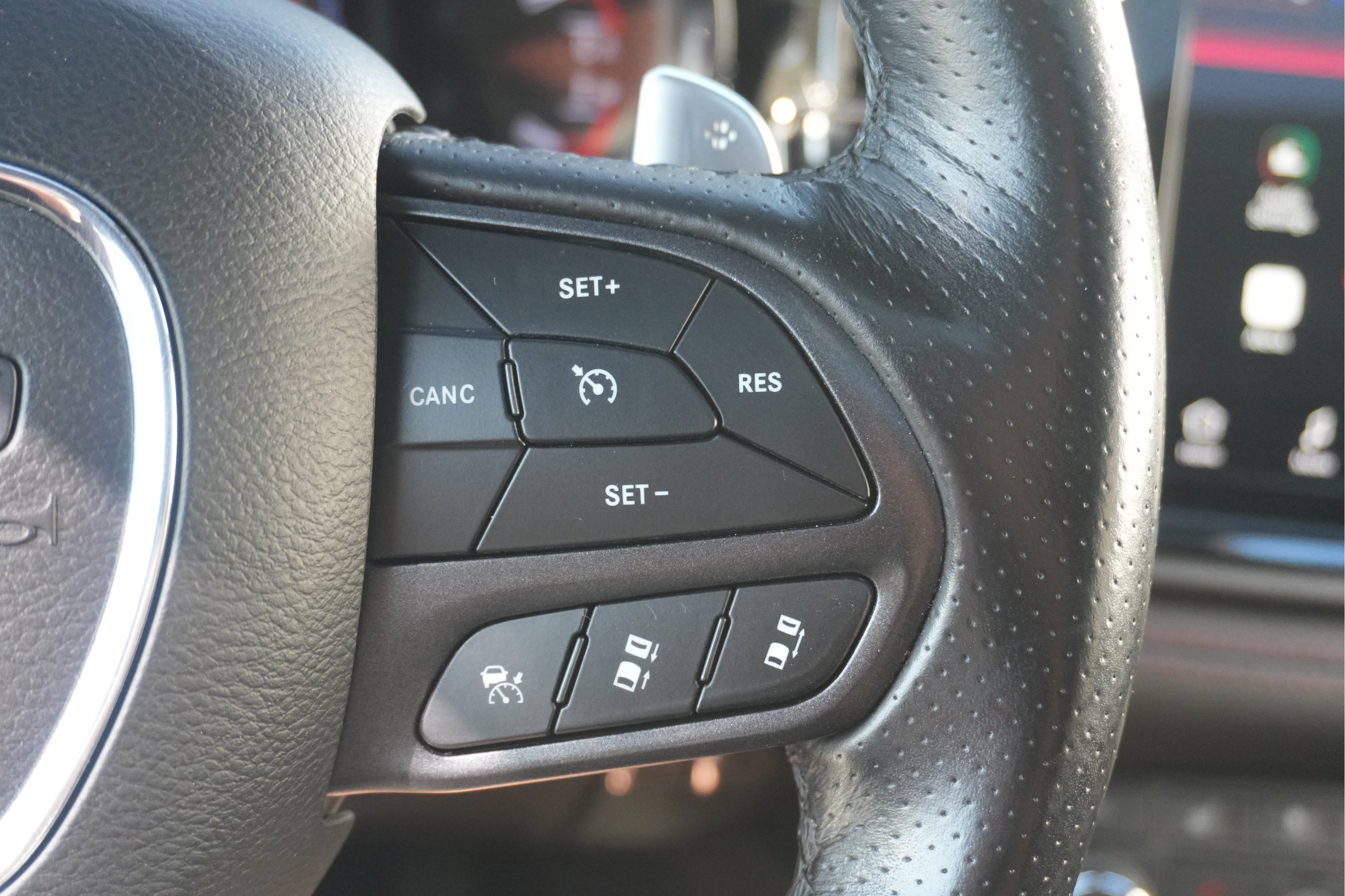 Used 2023 Dodge Durango R/T AWD/4WD image 31