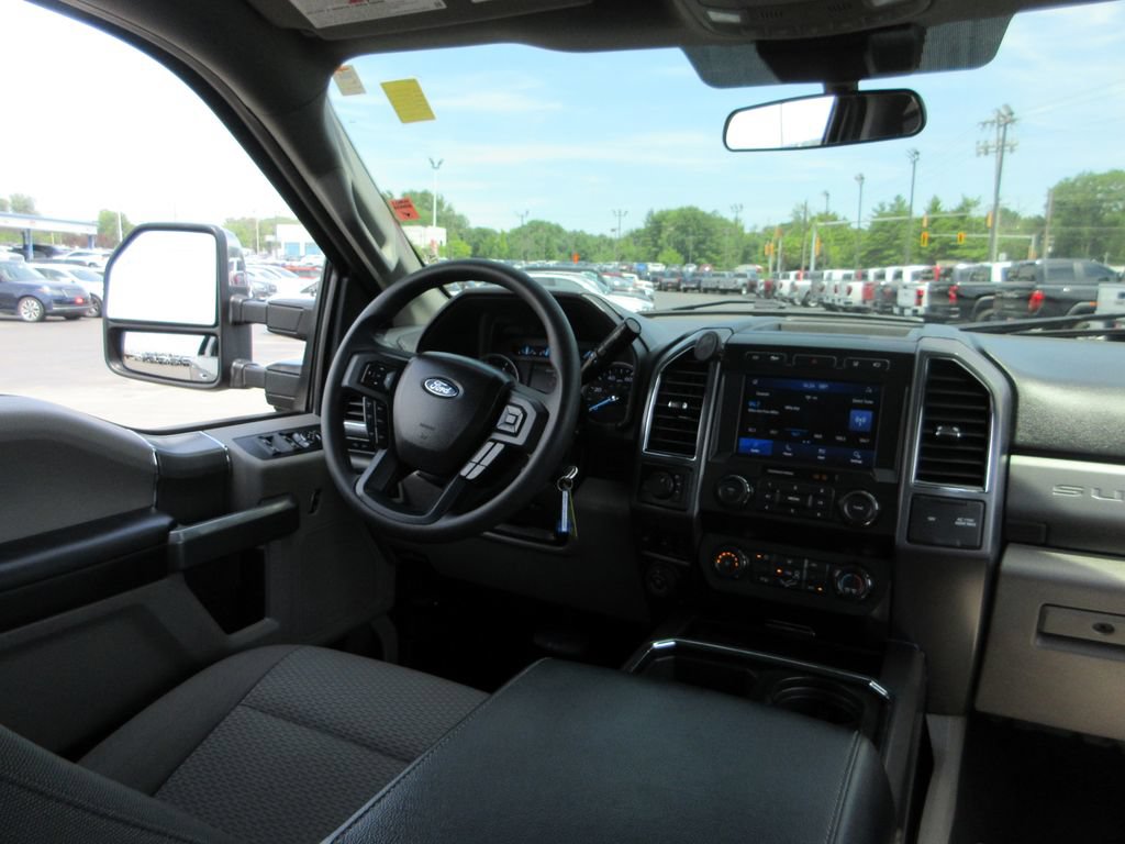 Used 2022 Ford F350 XLT w/ XLT Premium Package AWD/4WD image 25