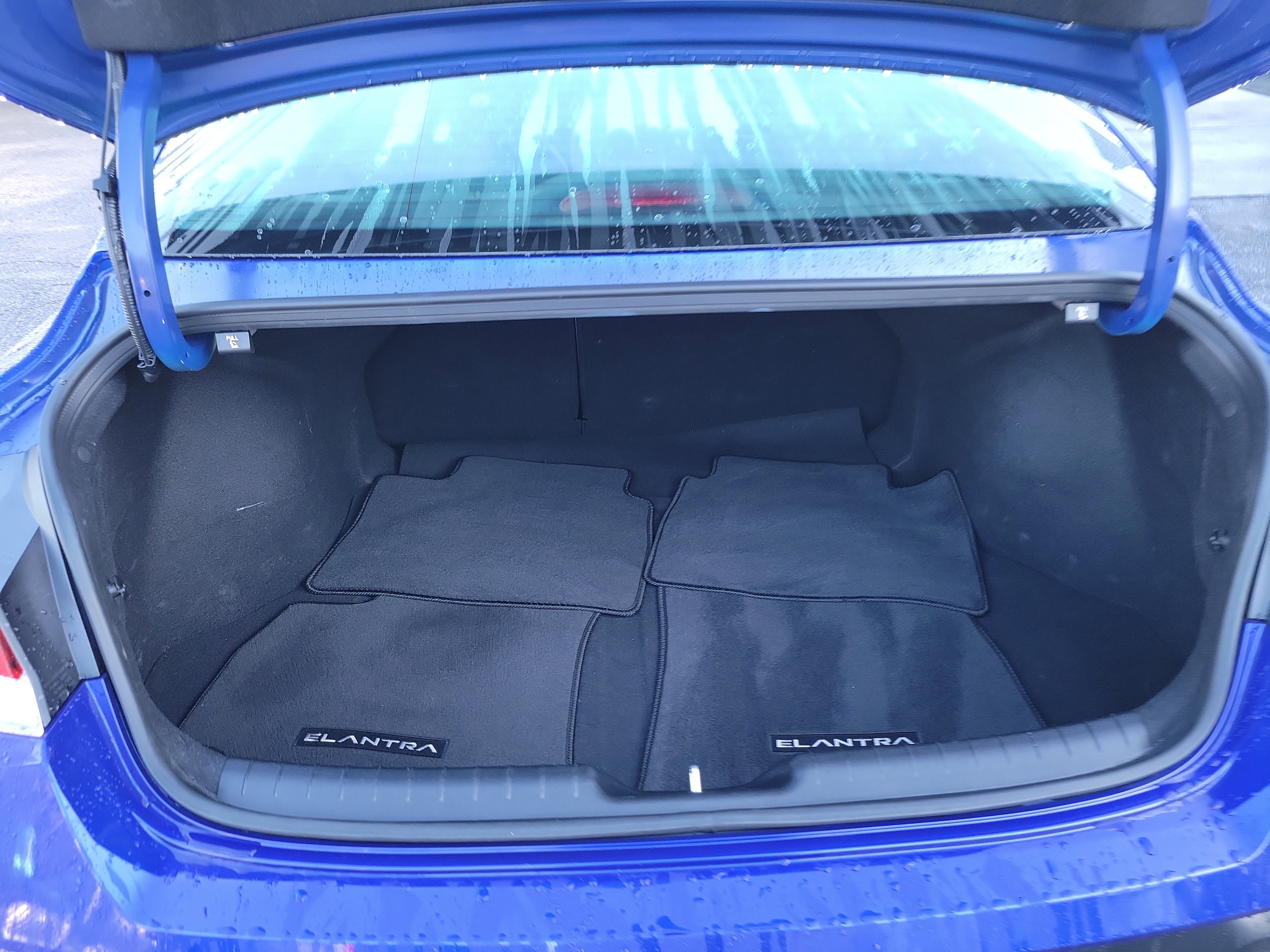 Certified 2025 Hyundai Elantra Limited image 21