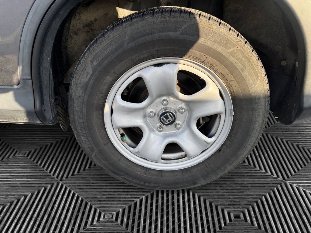 Used 2015 Honda CR-V LX image 36