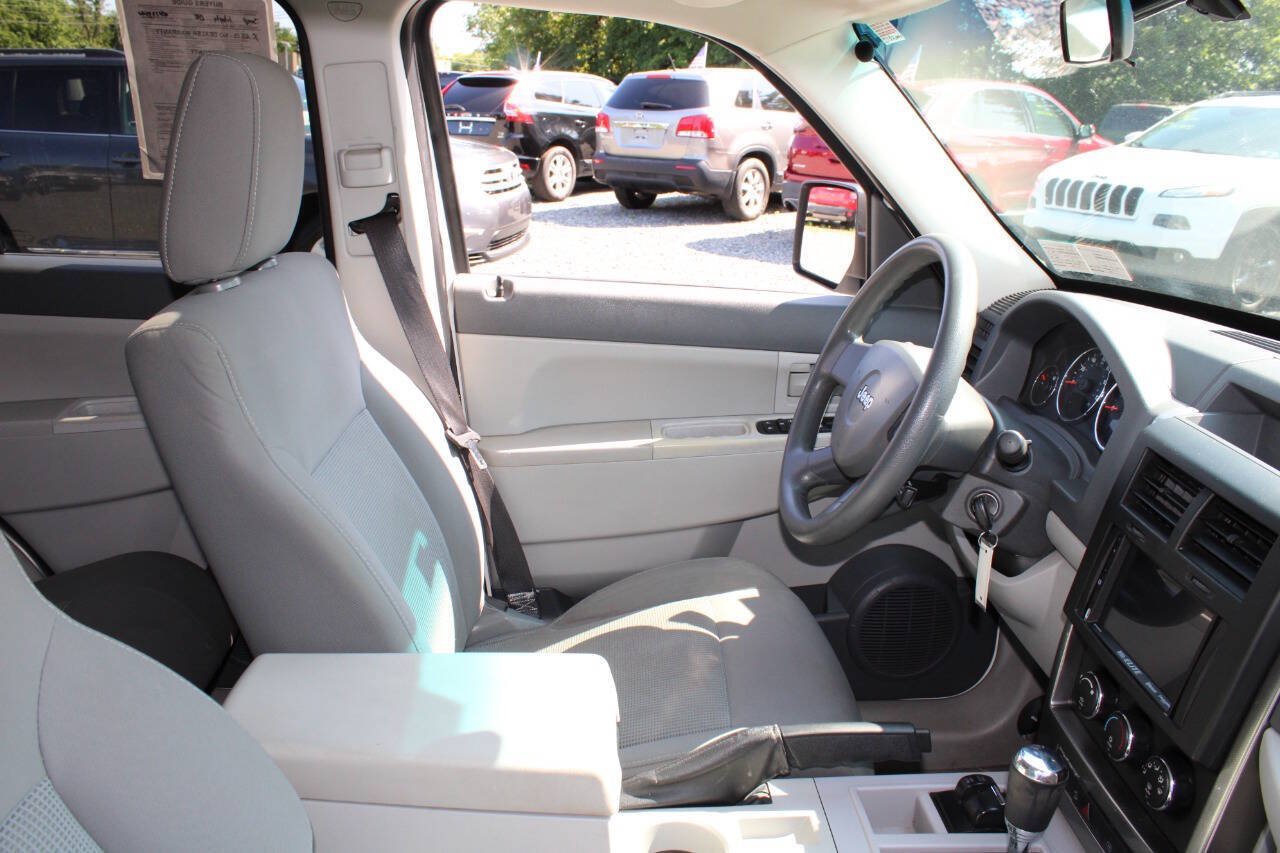 Used 2008 Jeep Liberty Sport w/ Popular Equipment Group AWD/4WD image 11