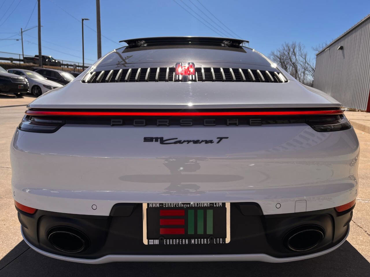 Used 2024 Porsche 911 Carrera T image 4