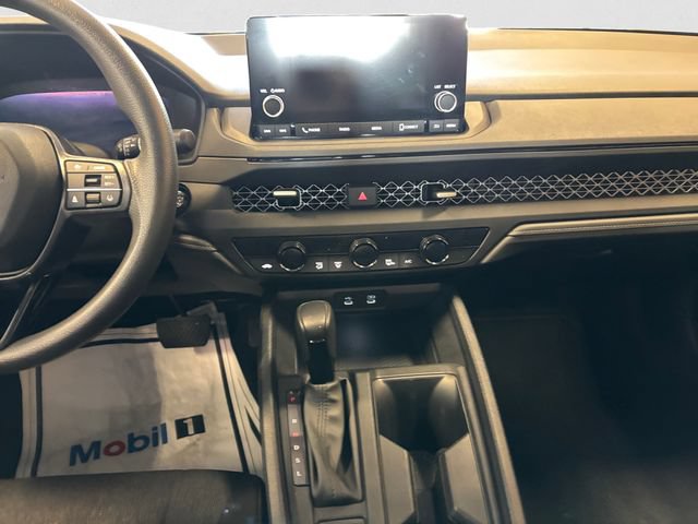 Used 2024 Honda Accord EX image 12