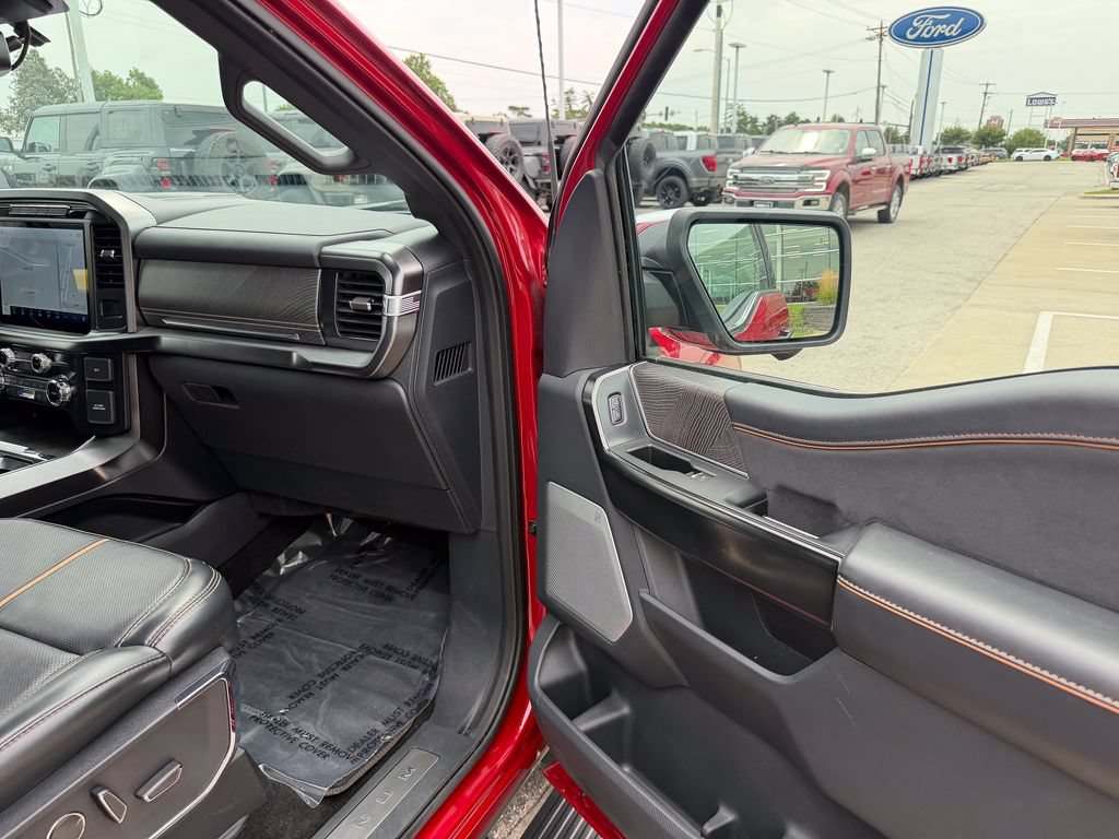 Certified 2022 Ford F150 Platinum w/ Equipment Group 701A High AWD/4WD image 17