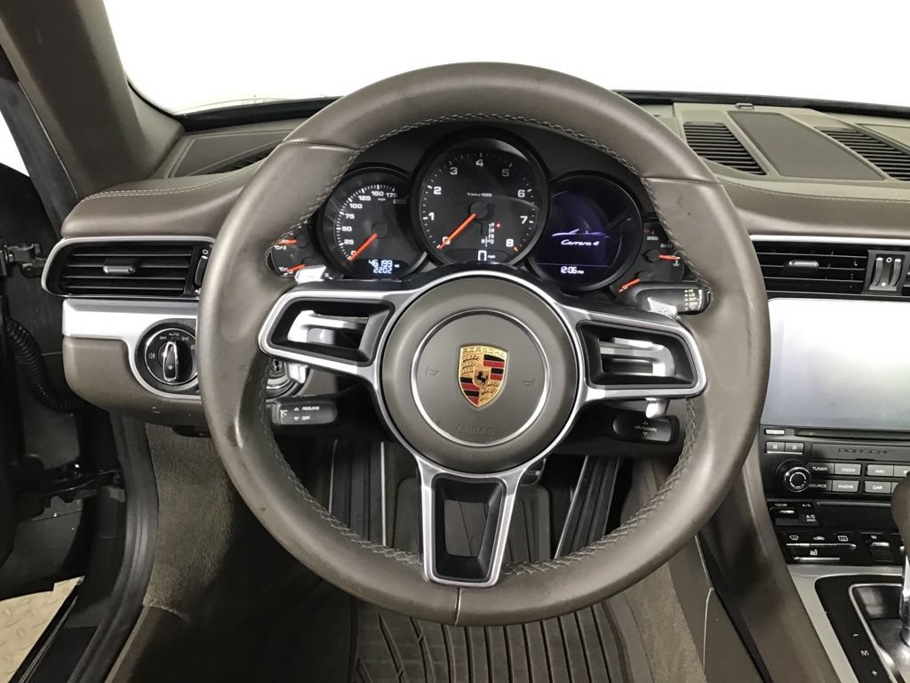 Certified 2017 Porsche 911 Carrera 4 AWD/4WD image 34