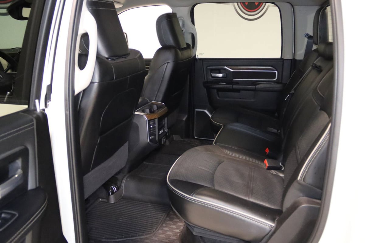 Used 2024 RAM 3500 Laramie image 64