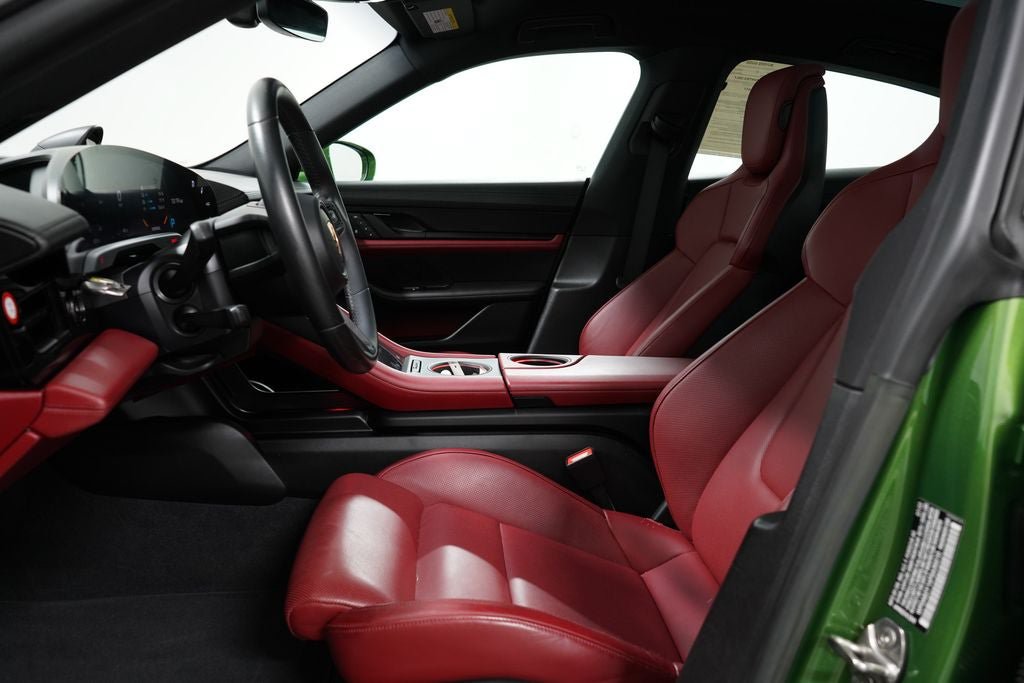 Used 2023 Porsche Taycan 4S AWD/4WD image 19