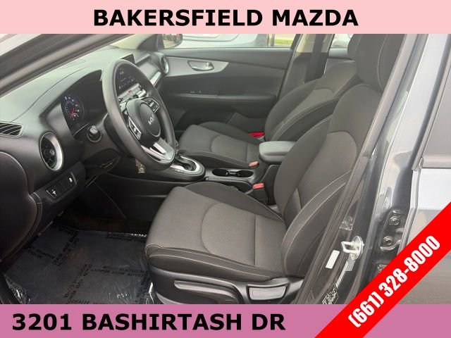 Used 2024 Kia Forte LXS image 9