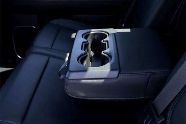Used 2024 GMC Sierra 1500 SLT image 27
