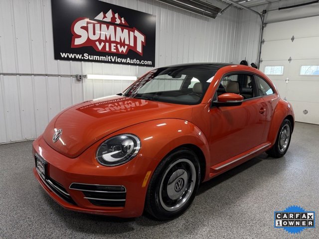 Used 2018 Volkswagen Beetle 2.0T Coast w/ Coast Lighting Package video 1