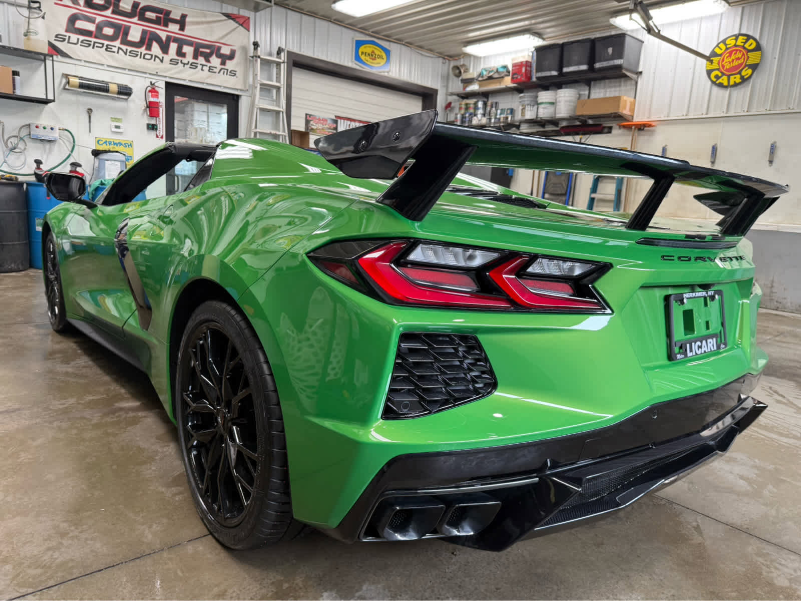 Used 2026 Chevrolet Corvette Stingray Convertible w/ 1LT RWD image 12
