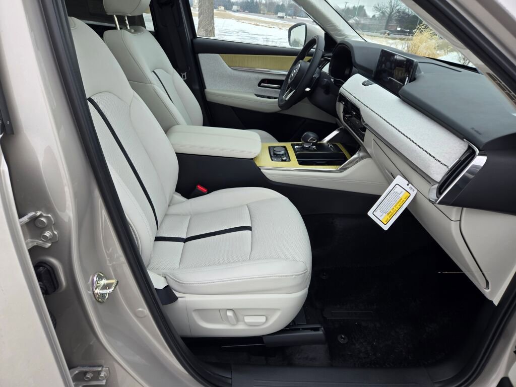 New 2026 MAZDA CX-90 3.3 Turbo S w/ Premium Plus image 4