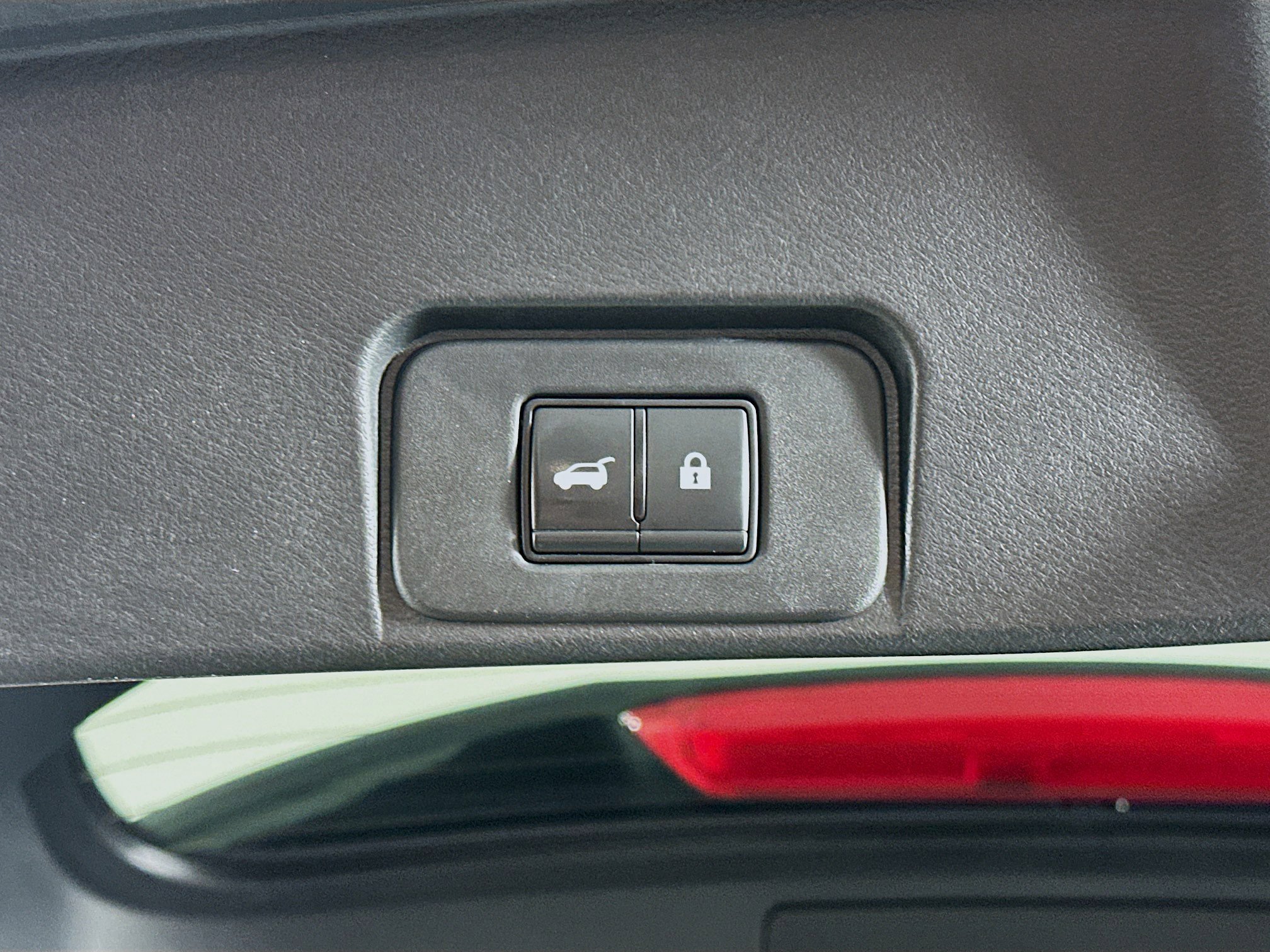 Used 2023 Nissan Rogue SL w/ SL Premium Package image 31