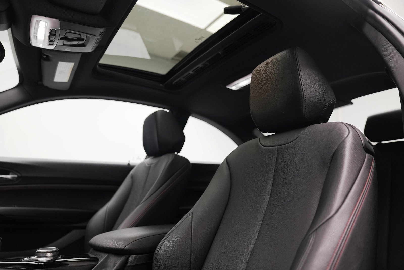 Used 2019 BMW 230i xDrive Coupe w/ Convenience Package image 21