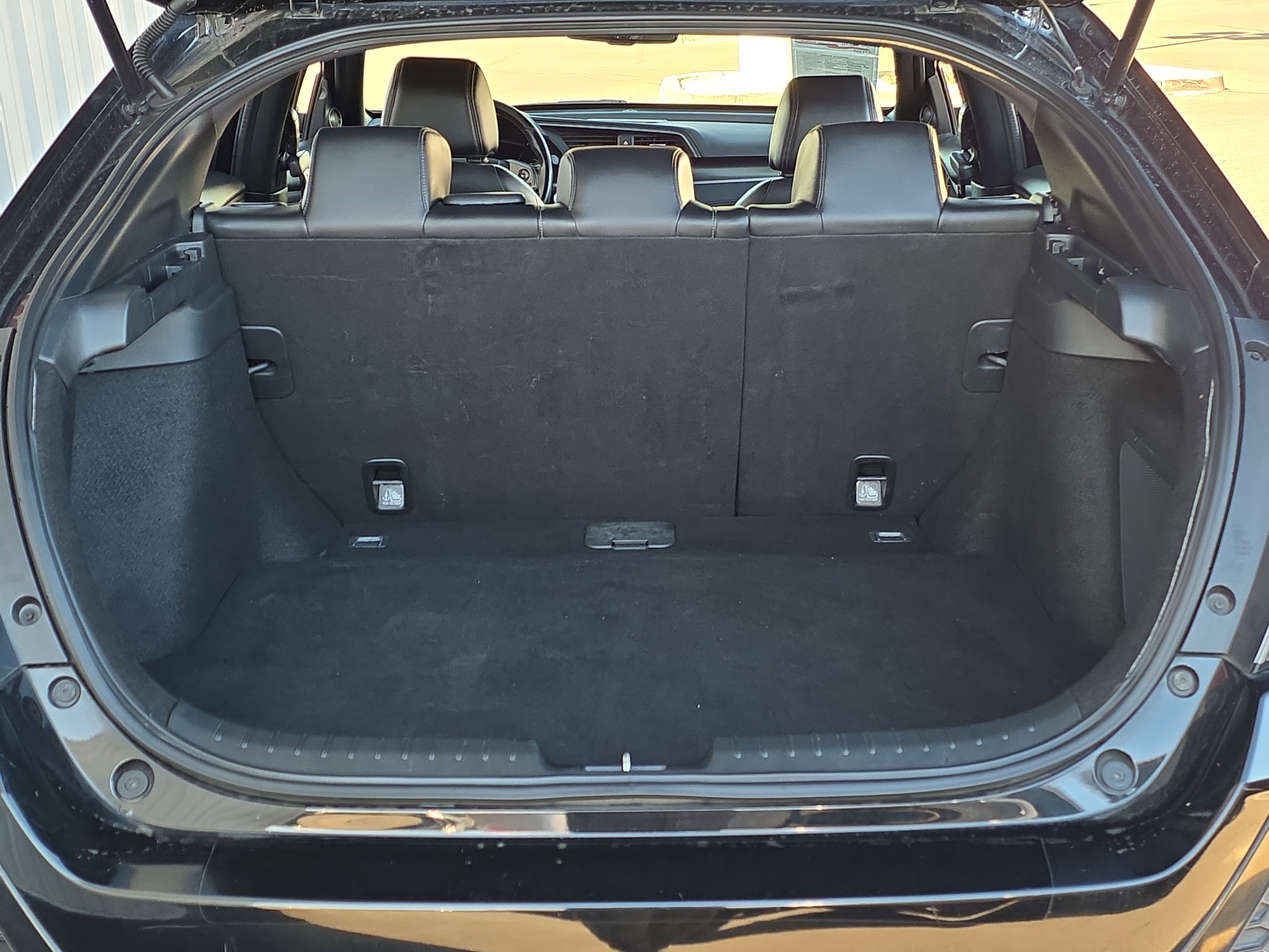 Used 2019 Honda Civic Sport Touring image 7