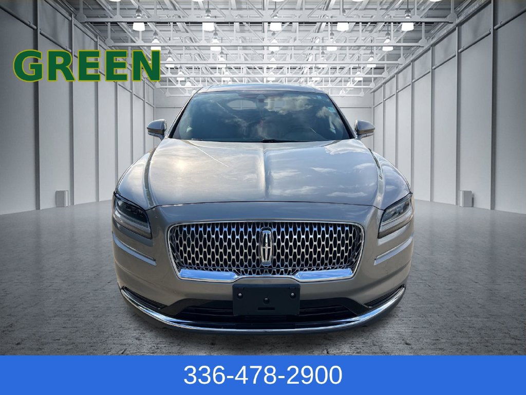 Used 2023 Lincoln Nautilus Reserve AWD/4WD image 11