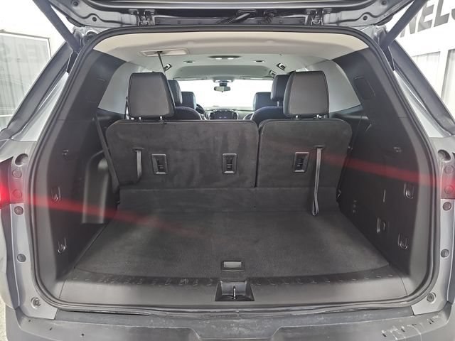 Used 2021 Chevrolet Traverse LT w/ LPO, Floor Liner Package AWD/4WD image 20