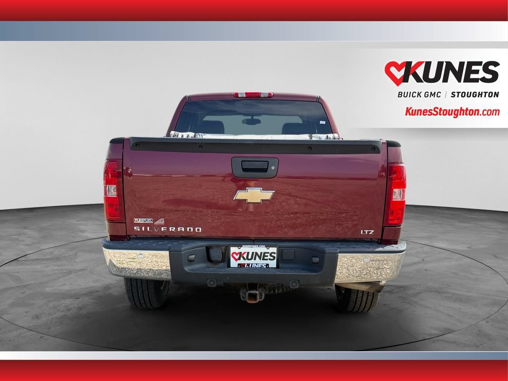 Used 2008 Chevrolet Silverado 1500 LTZ w/ Safety Package AWD/4WD image 7
