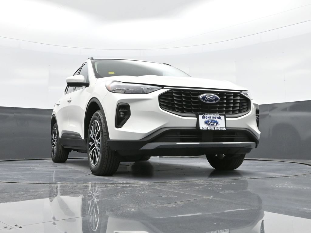 New 2025 Ford Escape SE image 32