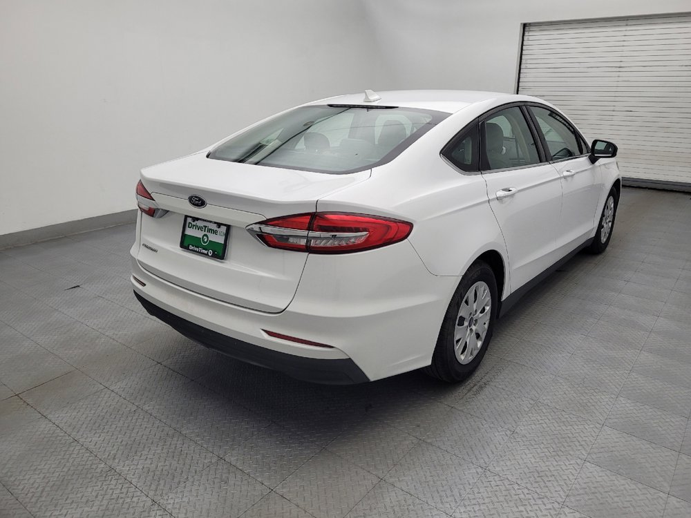 Used 2020 Ford Fusion S FWD image 9