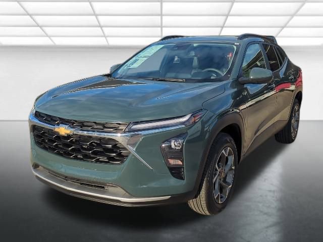 Certified 2025 Chevrolet Trax LT image 22