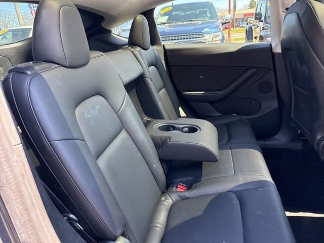 Used 2020 Tesla Model Y Long Range image 17