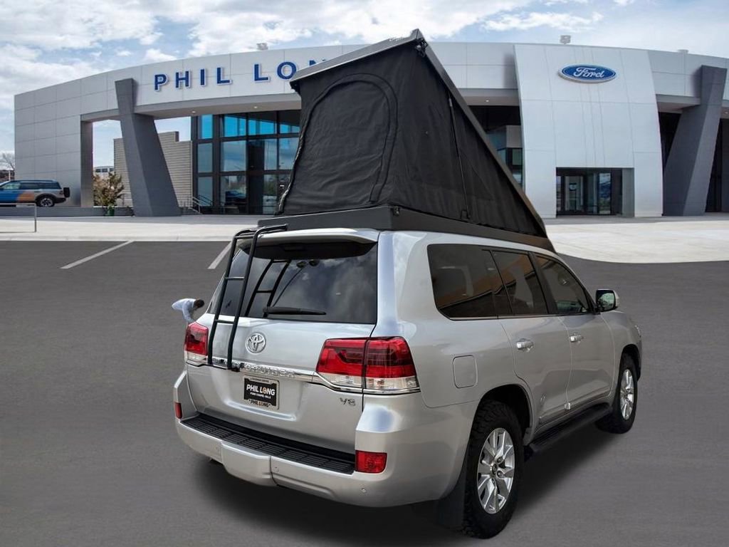 Used 2016 Toyota Land Cruiser image 39