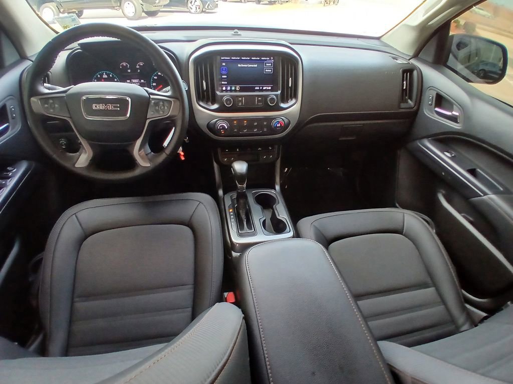 Used 2022 GMC Canyon AT4 image 9