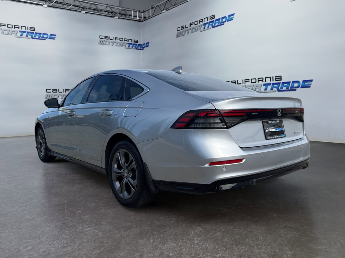 Used 2024 Honda Accord EX-L image 7