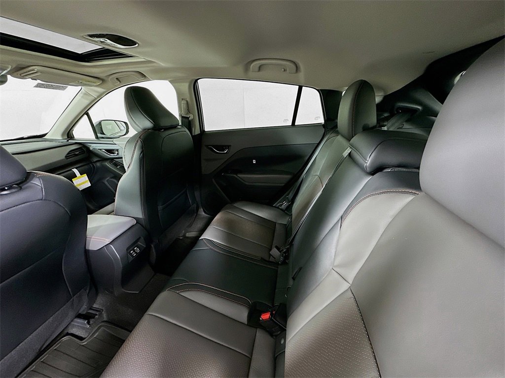 Used 2025 Subaru Crosstrek 2.5i Limited w/ Popular Package #4A image 4