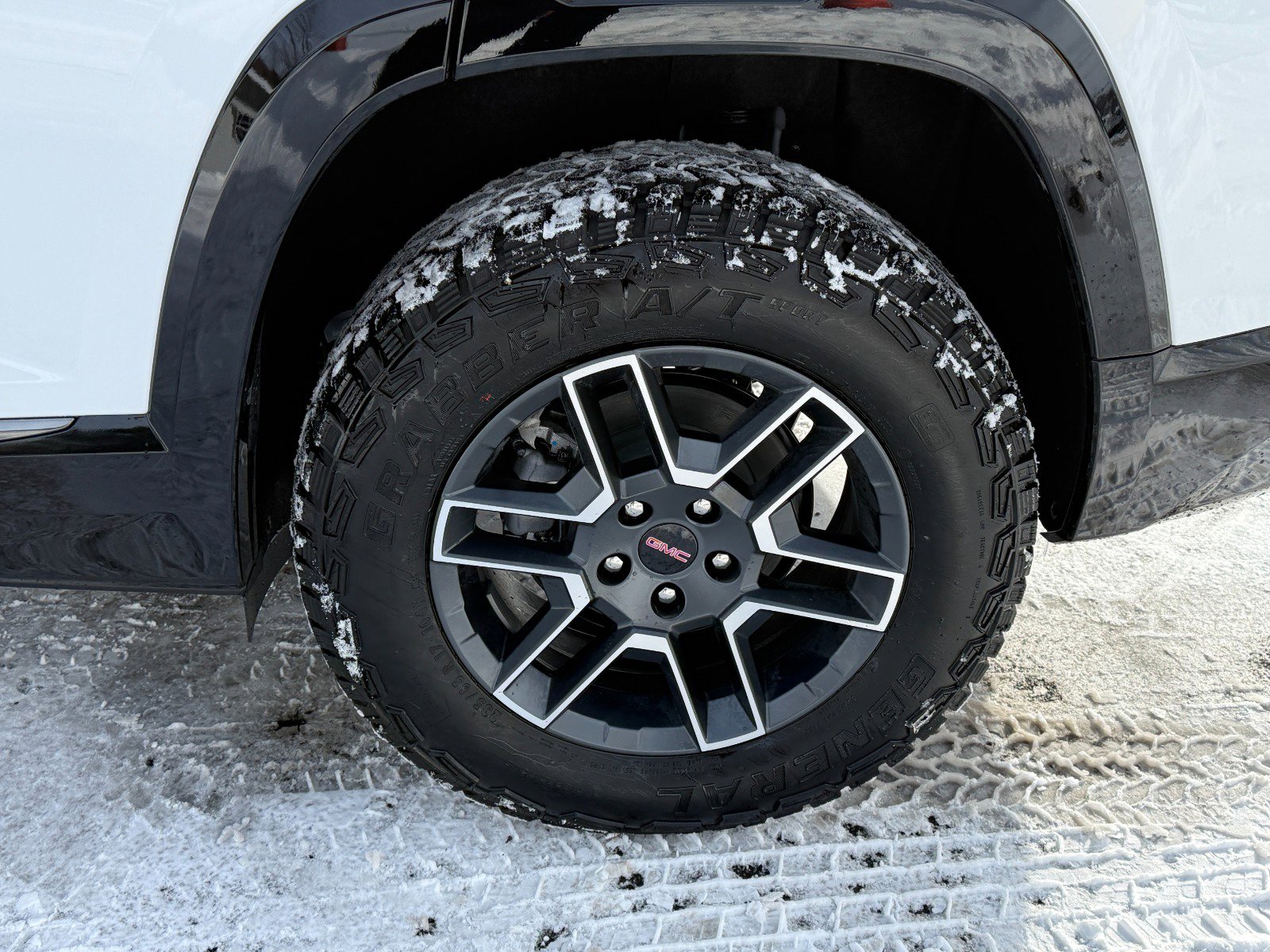 New 2026 GMC Terrain AT4 image 10