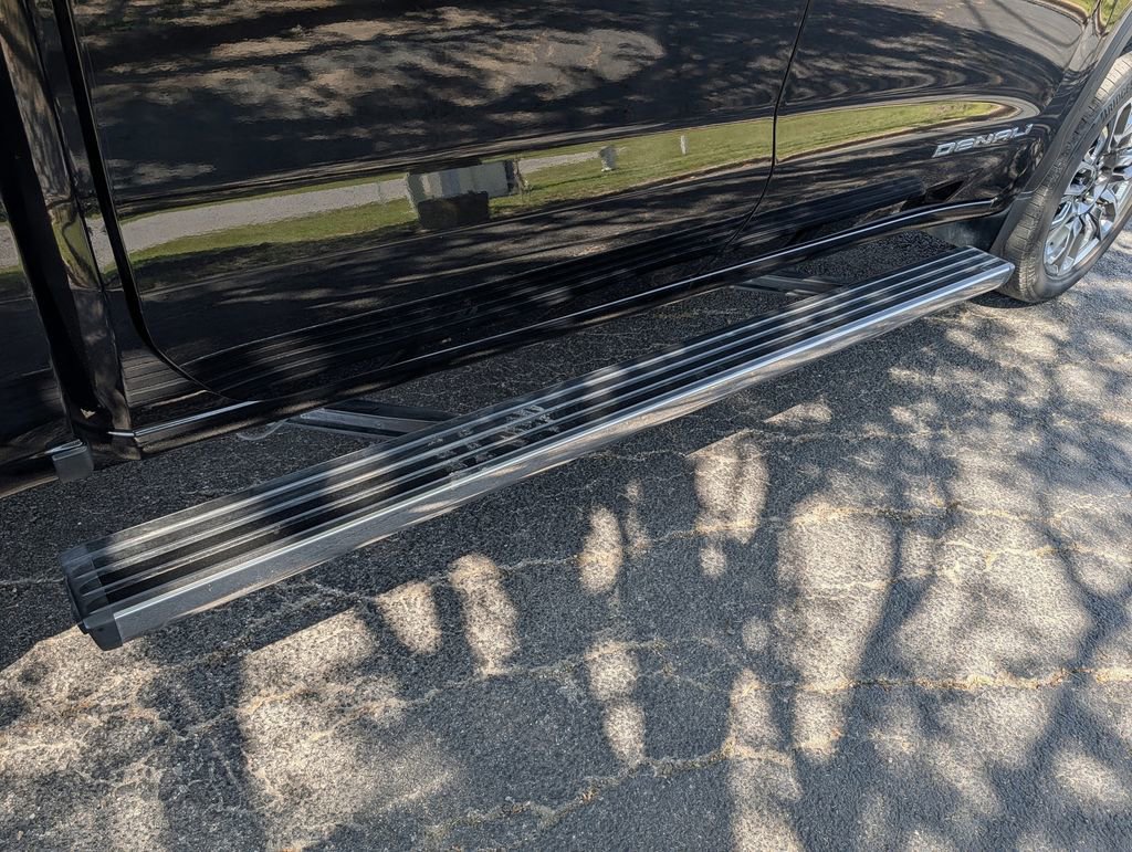 Used 2023 GMC Sierra 1500 Denali Ultimate image 33