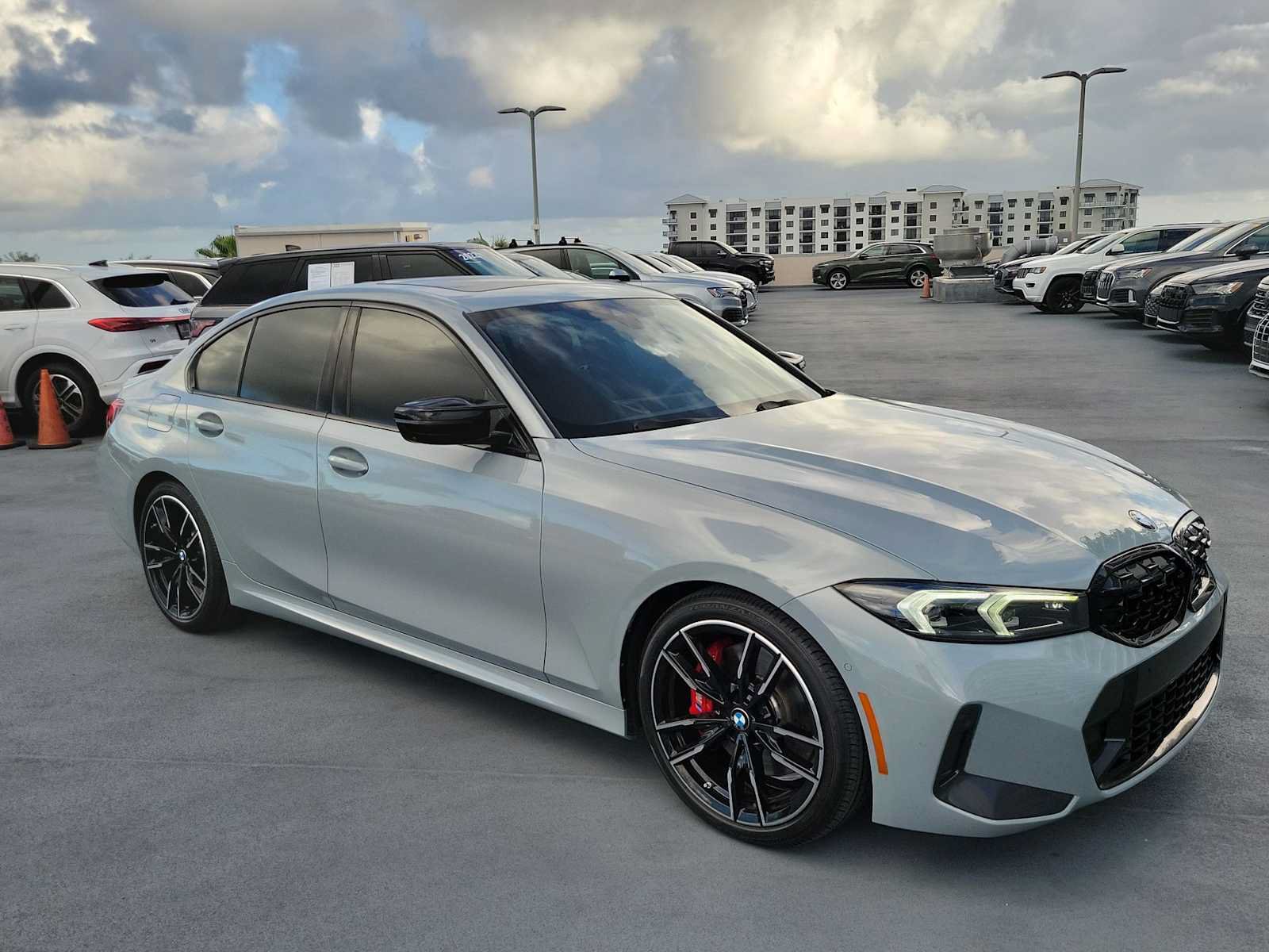 Used 2023 BMW M340i w/ Shadowloine Package RWD image 8
