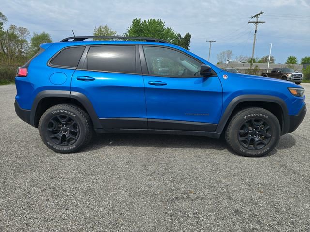 Used 2022 Jeep Cherokee Trailhawk w/ Comfort/Convenience Group AWD/4WD image 2