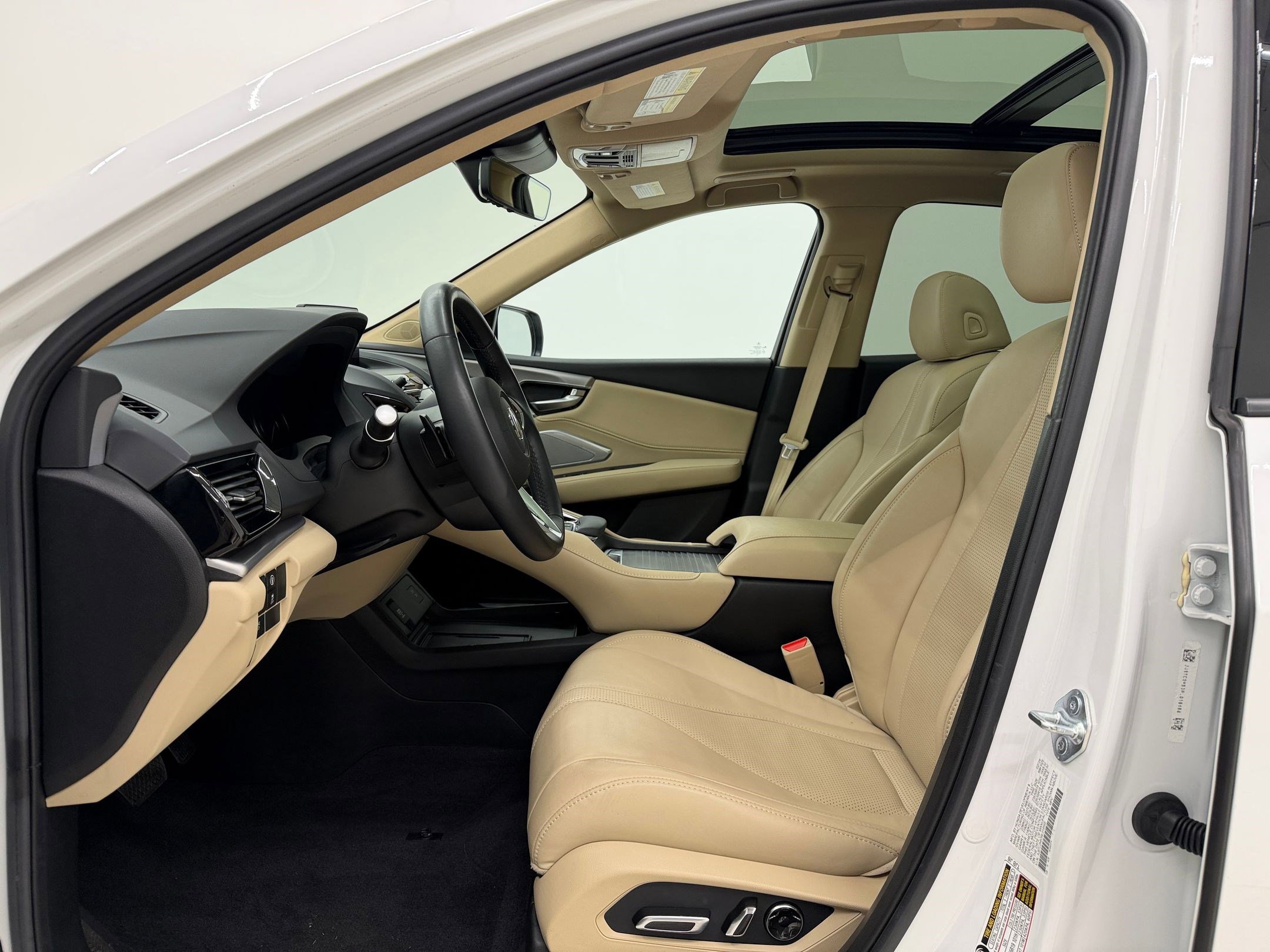 Used 2024 Acura RDX SH-AWD w/ Technology Package image 5