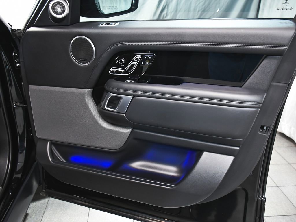 Used 2022 Land Rover Range Rover Westminster Edition image 18