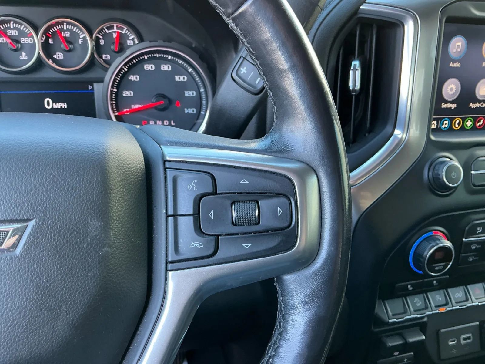 Used 2020 Chevrolet Silverado 1500 LT Trail Boss image 26